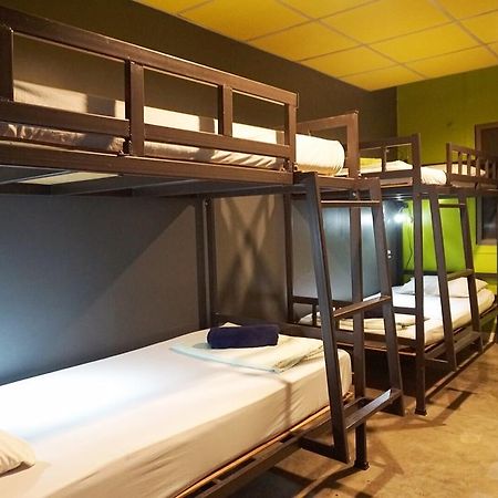 B&B House & Hostel Краби Экстерьер фото